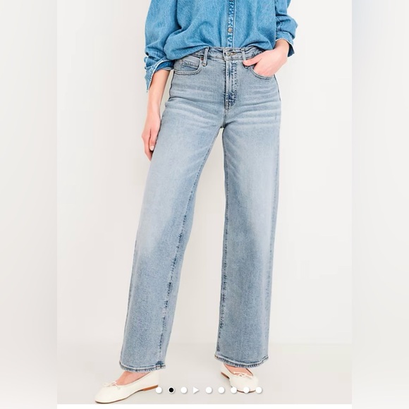 Old Navy Extra High-Rise Sky-Hi Wide Leg Jeans - Picture 1 of 4
